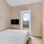 Thorin - 1-2km From The Sea By Interhome